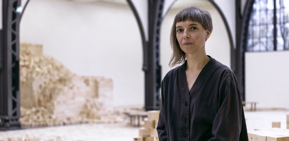 we make years out of hours hamburg Lina Lapelyte